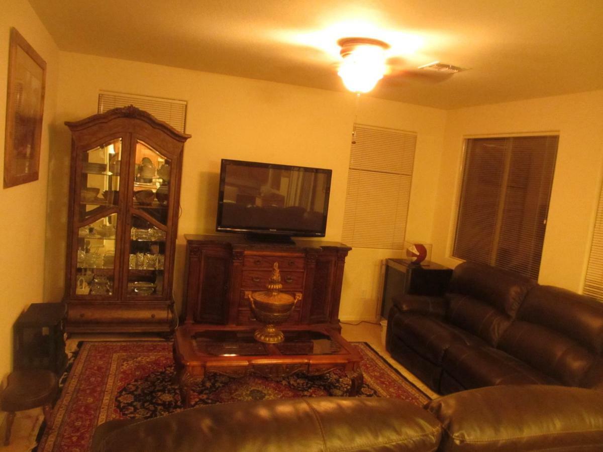 Art Gallery Vacation House Gilbert Luaran gambar