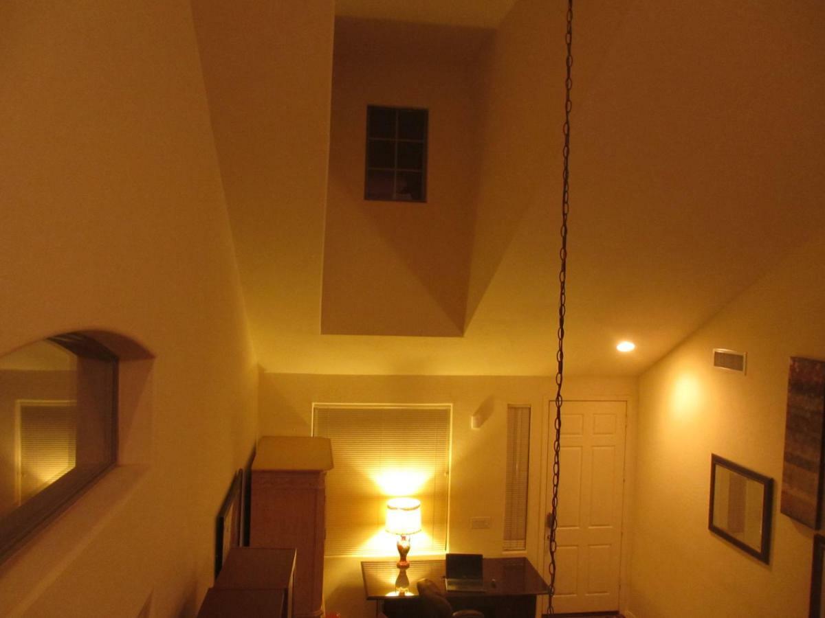 Art Gallery Vacation House Gilbert Luaran gambar