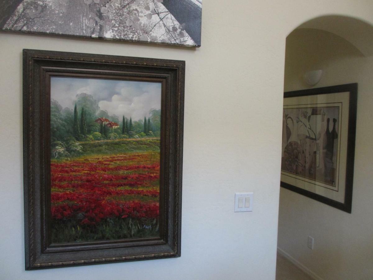 Art Gallery Vacation House Gilbert Luaran gambar